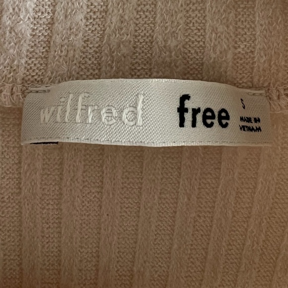 aritzia wilfred free tamu long-sleeve ribbed texture turtleneck - cream, size s - Picture 9 of 9